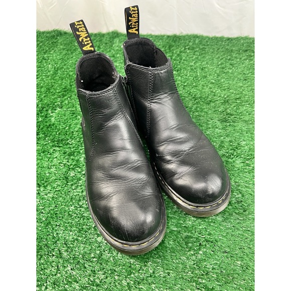 Dr Martens 2976 Chelsea Boots Youth Softy T SZ 7 Black Leather Fair Condition - Picture 2 of 8